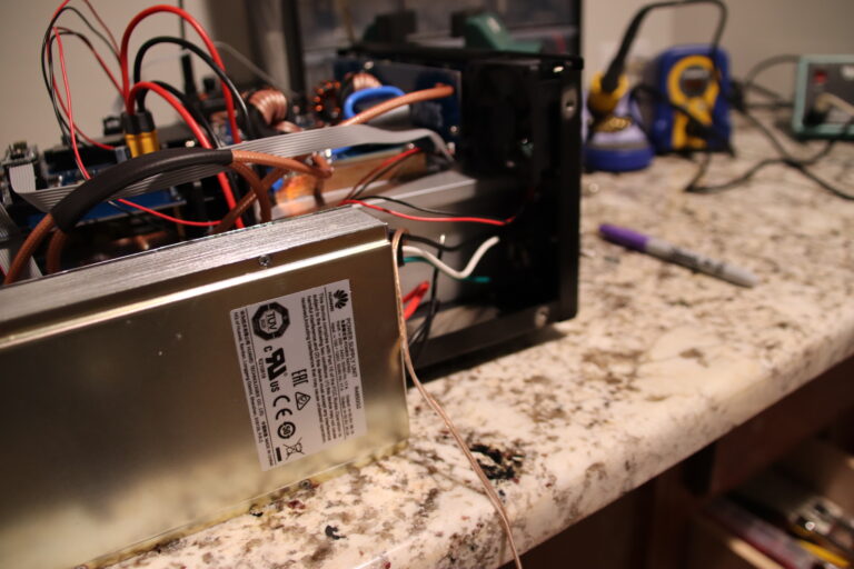 Instalación del Power Supply